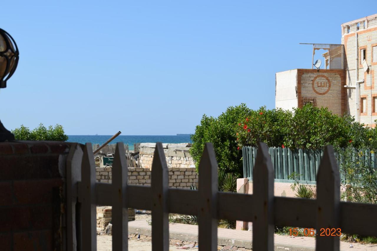 Villa Beachside Chalet ,Sidi Kerir à Abu Zeira Extérieur photo